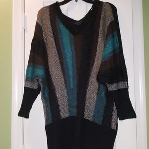 Like new gorgeous BCBG sweater